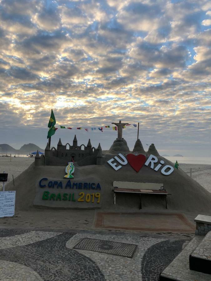 Copa Beach Home - Copacabana Posto 4 Quadra Da Praia Rio de Janeiro Exteriör bild